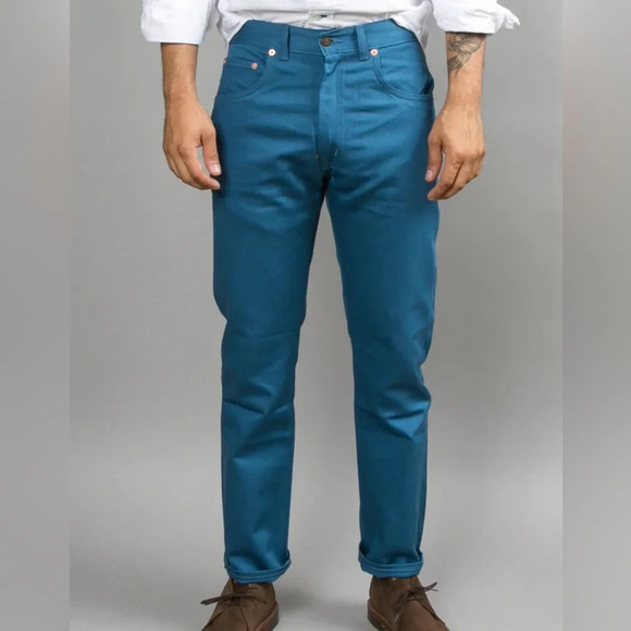 Levi's Other - LEVI'S Men VINTAGE Straight Leg Jeans Size 36/30